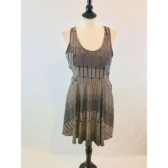 LUSH Black/Cream Sleeveless Mesh Back Dress Small‎ - Picture 3 of 10